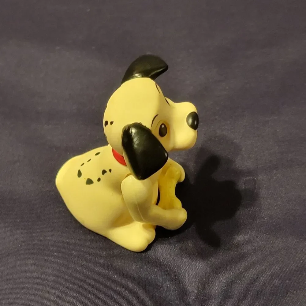 1990s VINTAGE DISNEY 101 DALMATIONS PUPPY FIGURE WITH MOVEABLE BONE